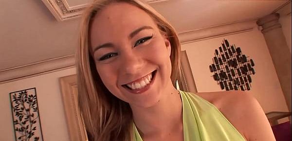  Blonde sunshine wants to have sex